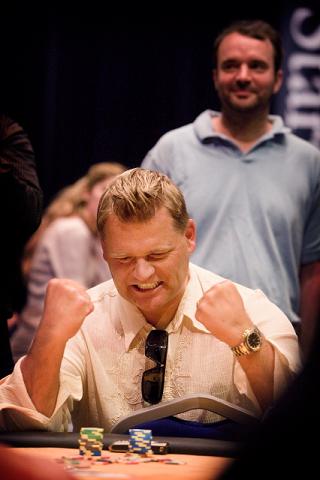 009_Poker