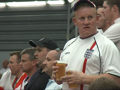 england_fans2-1